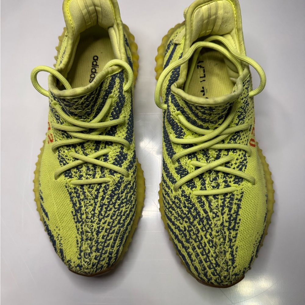 Yeezy Boost 350 V2 Adidas Yellow Sneakers